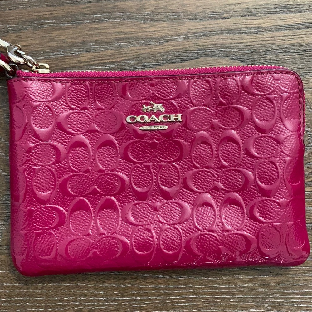 Coach leather glossy pink wristlet